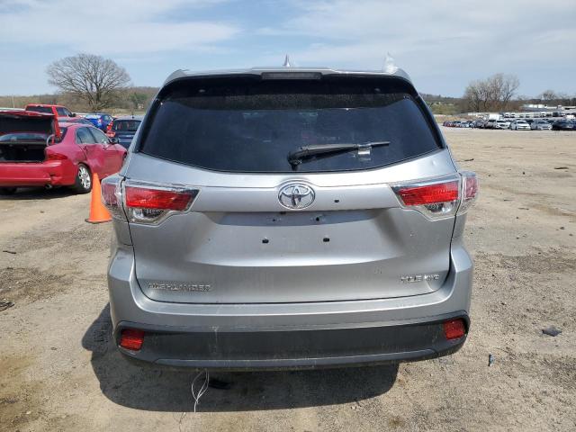5TDJKRFH7FS176016 - 2015 TOYOTA HIGHLANDER XLE SILVER photo 6