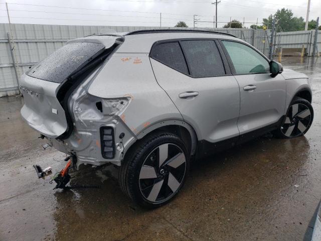 YV4ED3UM1P2958407 - 2023 VOLVO XC40 RECHARGE ULTIMATE SILVER photo 3