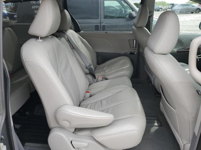 5TDYK3DCXCS278957 - 2012 TOYOTA SIENNA XLE Silber Foto 11