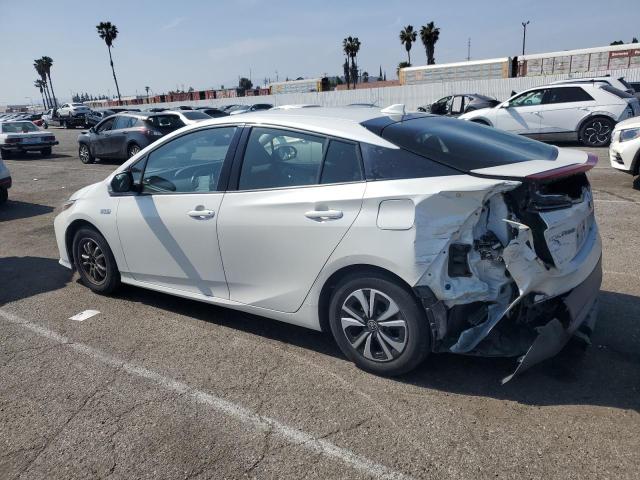 JTDKARFP4H3012192 - 2017 TOYOTA PRIUS PRIM WHITE photo 2