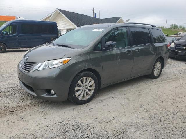 2011 TOYOTA SIENNA XLE, 