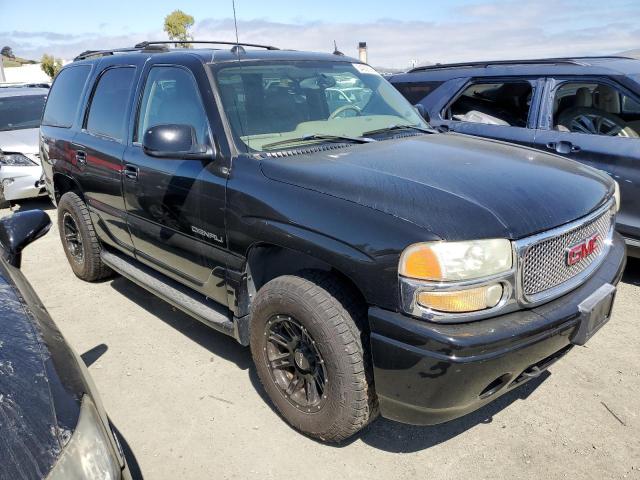 1GKEK63U95J100685 - 2005 GMC YUKON DENALI BLACK photo 4