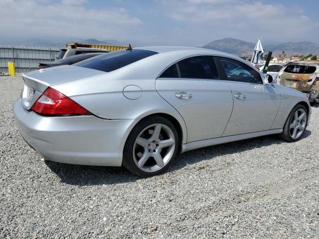 WDDDJ76X86A065036 - 2006 MERCEDES-BENZ CLS 55 AMG SILVER photo 3