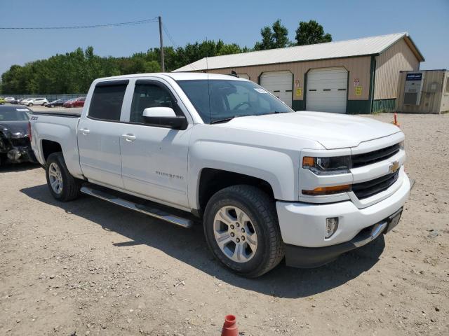 3GCUKREC0JG409678 - 2018 CHEVROLET SILVERADO K1500 LT WHITE photo 4