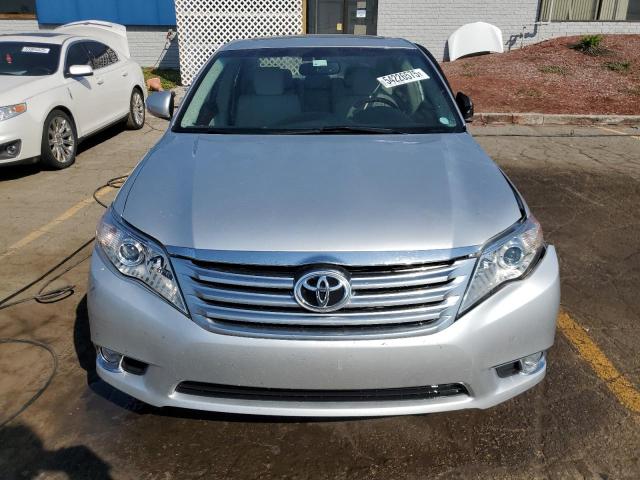 4T1BK3DB3BU394715 - 2011 TOYOTA AVALON BASE SILVER photo 5