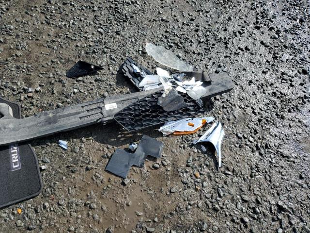 1G1BE5SM2J7172507 - 2018 CHEVROLET CRUZE LT Argent photo 12