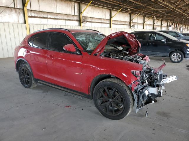 ZASFAKNN4J7C01679 - 2018 ALFA ROMEO STELVIO TI SPORT RED photo 4