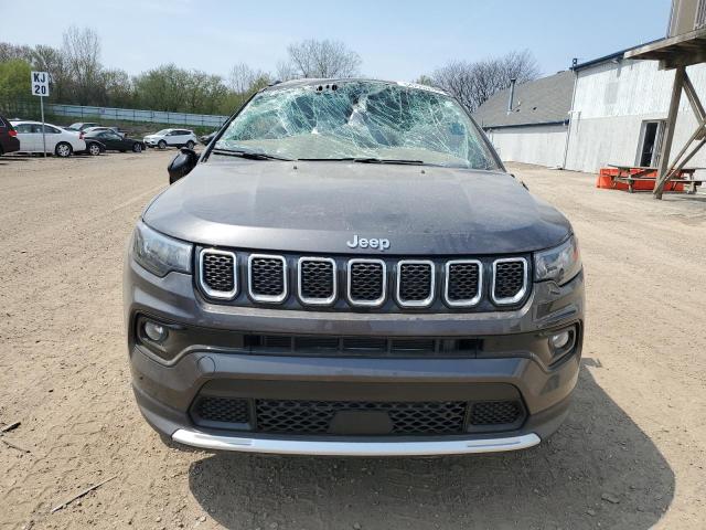 3C4NJDCN2PT543008 - 2023 JEEP COMPASS LIMITED CHARCOAL photo 5