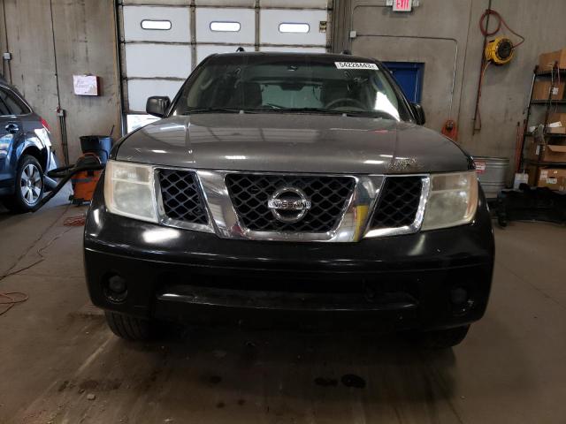 5N1AR18W55C741853 - 2005 NISSAN PATHFINDER LE 黑色 照片 5