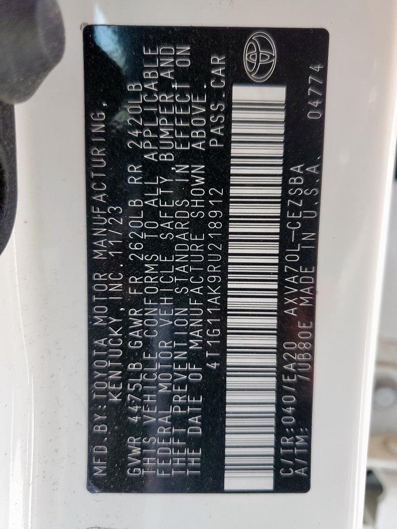 4T1G11AK9RU218912 - 2024 TOYOTA CAMRY SE NIGHT SHADE WHITE photo 12