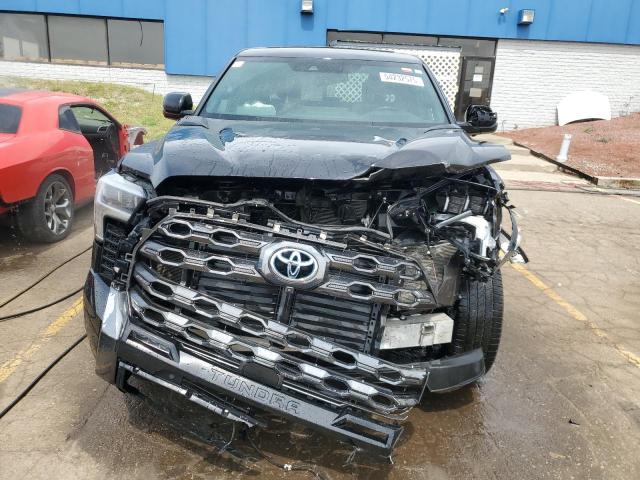 5TFNC5DBXPX013832 - 2023 TOYOTA TUNDRA CREWMAX PLATINUM BLACK photo 5