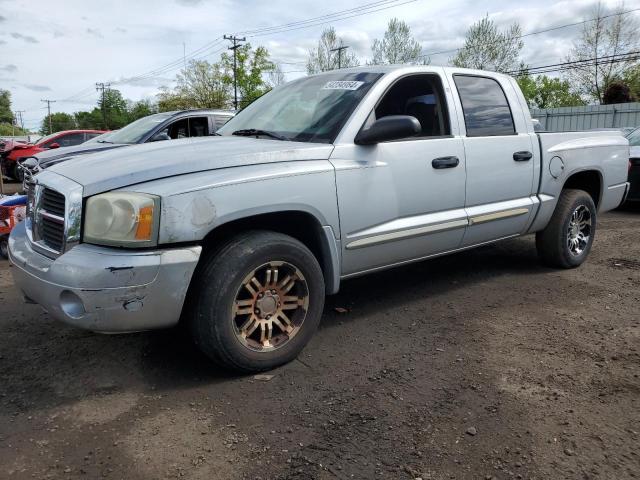 1D7HE48N85S261633 - 2005 DODGE DAKOTA QUAD SLT SILVER photo 1