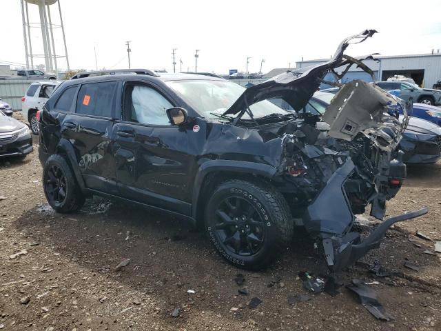 1C4PJMBS6FW699285 - 2015 JEEP CHEROKEE TRAILHAWK BLACK photo 4