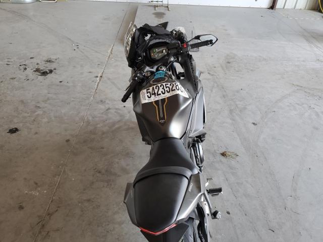 ML5EXER15PDA89123 - 2023 KAWASAKI EX650 R Қара фото 5