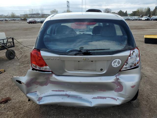 KL1TD62655B343203 - 2005 CHEVROLET AVEO BASE Gümüş foto 6