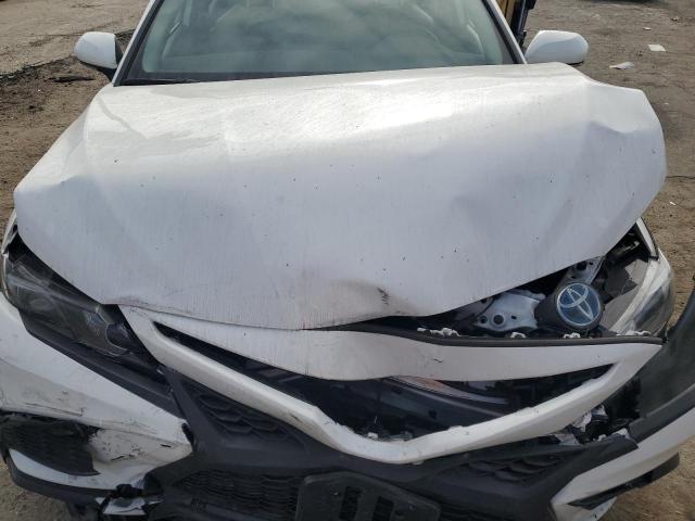 4T1G31AK7PU614635 - 2023 TOYOTA CAMRY SE NIGHT SHADE WHITE photo 11