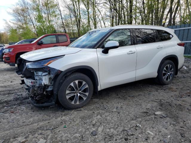 5TDGZRBH5MS066039 - 2021 TOYOTA HIGHLANDER XLE WHITE photo 1