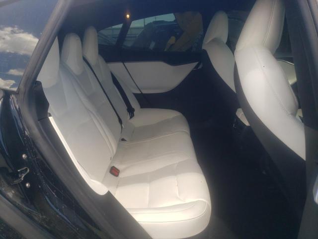 5YJSA1E26LF415612 - 2020 TESLA MODEL S შავი ფოტო 10