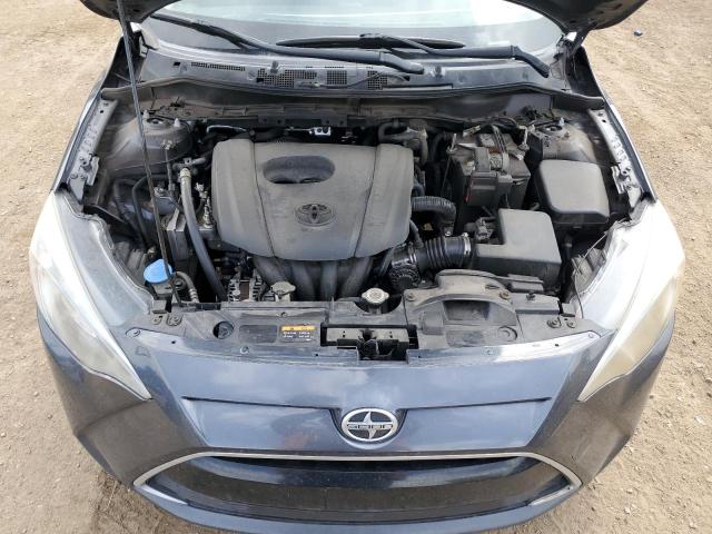 3MYDLBZVXGY130033 - 2016 TOYOTA SCION IA CHARCOAL photo 11