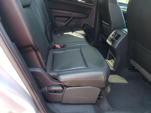1V2WR2CA5KC550147 - 2019 VOLKSWAGEN ATLAS SE SILVER photo 11