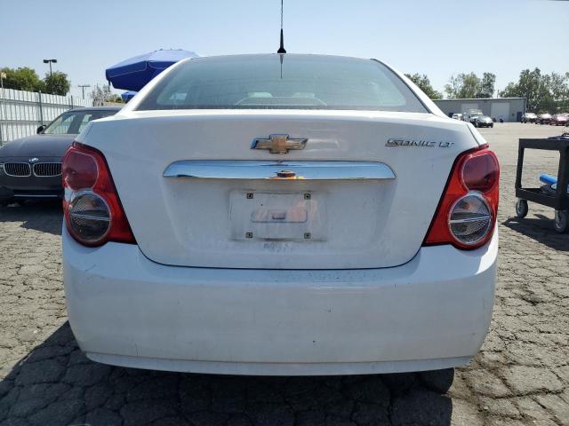 1G1JC5SG4D4205900 - 2013 CHEVROLET SONIC LT WHITE photo 6