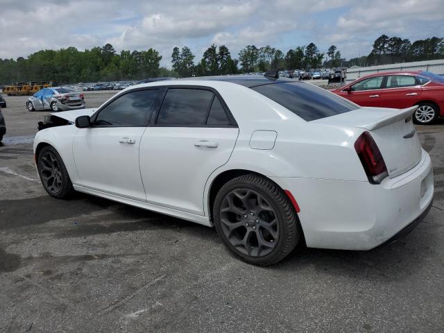 2C3CCABT8JH320847 - 2018 CHRYSLER 300 S WHITE photo 2