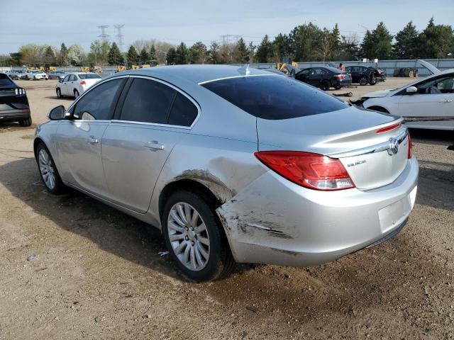 2G4GR5EK2C9118360 - 2012 BUICK REGAL SILVER photo 2