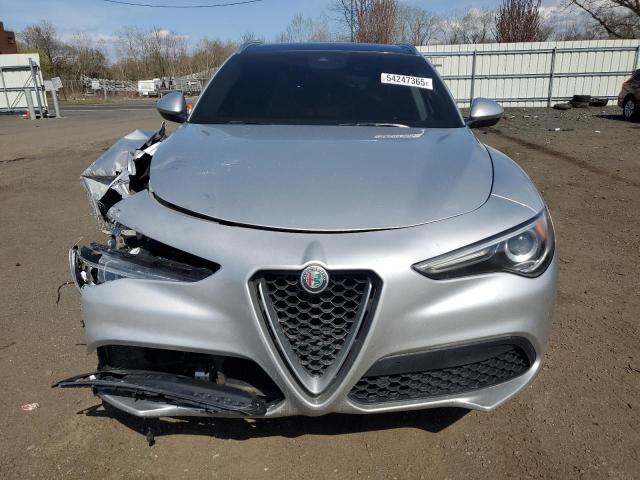 ZASFAKBN8J7B78895 - 2018 ALFA ROMEO STELVIO TI SILVER photo 5