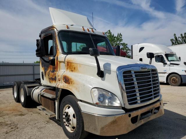 2016 FREIGHTLINER CASCADIA 1, 