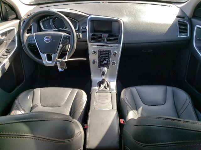 YV440MDR1H2222450 - 2017 VOLVO XC60 T5 DYNAMIC ვერცხლისფერი ფოტო 8