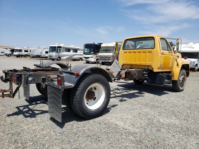 1FDPF70J5PVA09994 - 1993 FORD F700 YELLOW photo 3