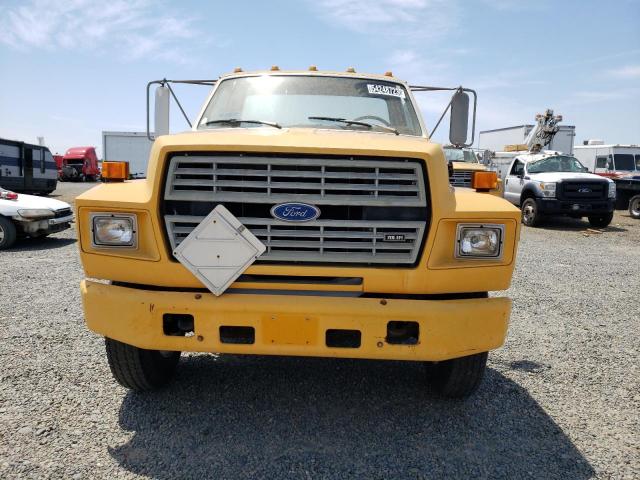 1FDPF70J5PVA09994 - 1993 FORD F700 YELLOW photo 5