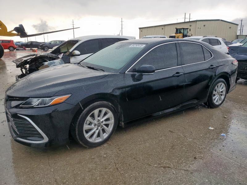 2021 TOYOTA CAMRY LE, null