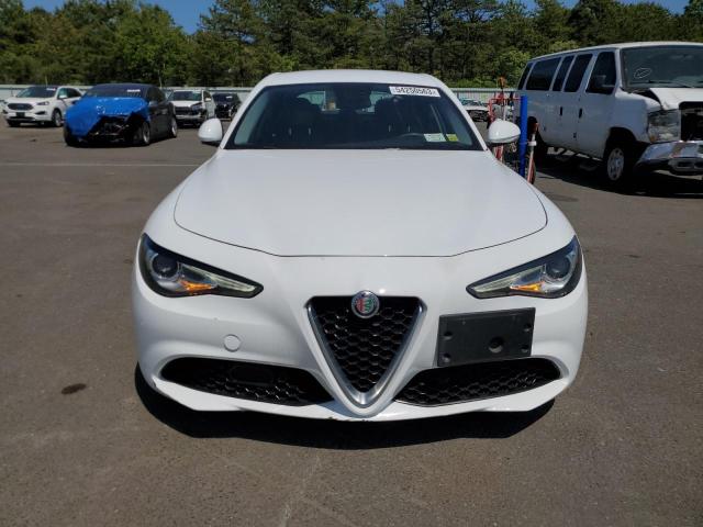 ZARFAECN1H7543491 - 2017 ALFA ROMEO GIULIA TI WHITE photo 5