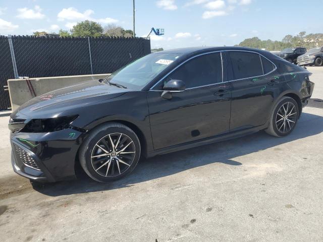 4T1G11AK8RU188978 - 2024 TOYOTA CAMRY SE NIGHT SHADE BLACK photo 1