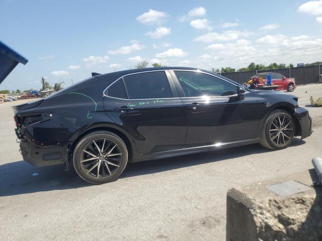 4T1G11AK8RU188978 - 2024 TOYOTA CAMRY SE NIGHT SHADE BLACK photo 3