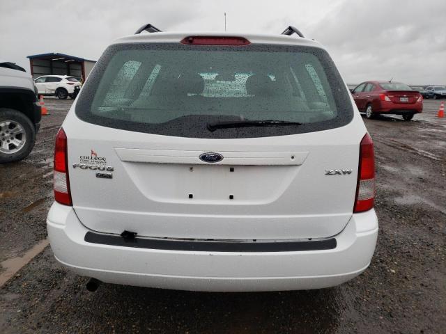 1FAFP36N45W225977 - 2005 FORD FOCUS ZXW WHITE photo 6