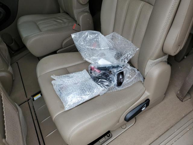 2C4RC1CG9DR534350 - 2013 CHRYSLER TOWN & COU TOURING L GOLD photo 13