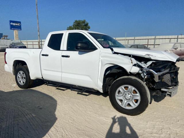 5TFKB5AA5NX018211 - 2022 TOYOTA TUNDRA DOUBLE CAB SR WHITE photo 4