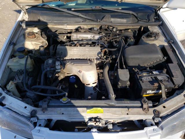 4T1BG22K4VU102444 - 1997 TOYOTA CAMRY CE WHITE photo 11