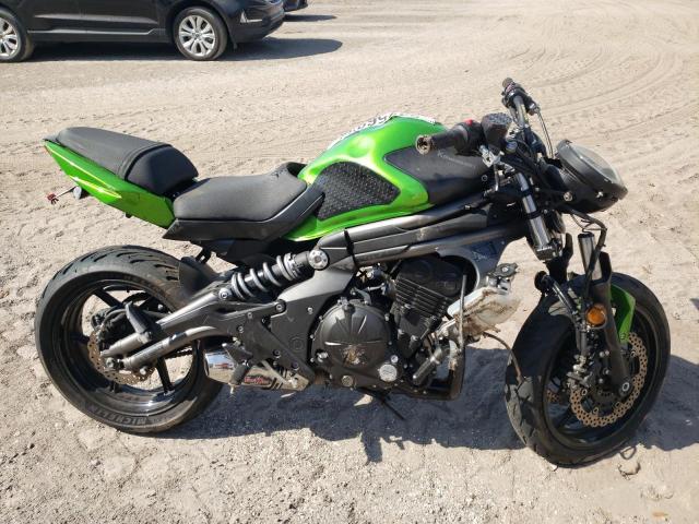 JKAEXEE14CDA02103 - 2012 KAWASAKI EX650 EC GREEN photo 1