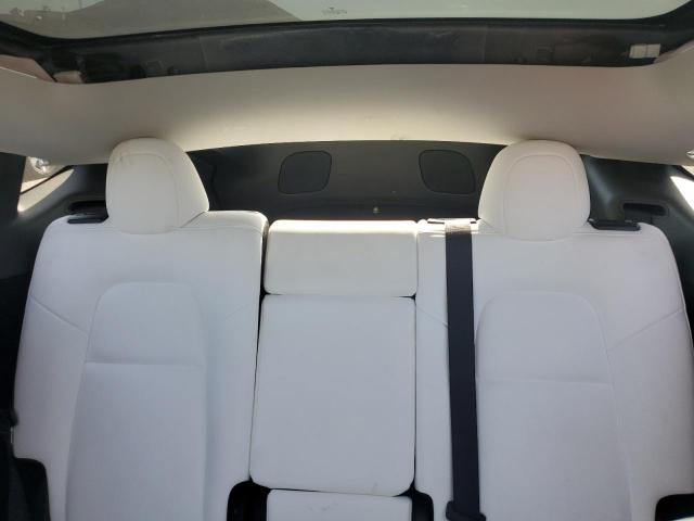 7SAYGDEF0RF162022 - 2024 TESLA MODEL Y Grau Foto 10