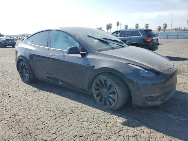 7SAYGDEF0RF162022 - 2024 TESLA MODEL Y Grau Foto 4
