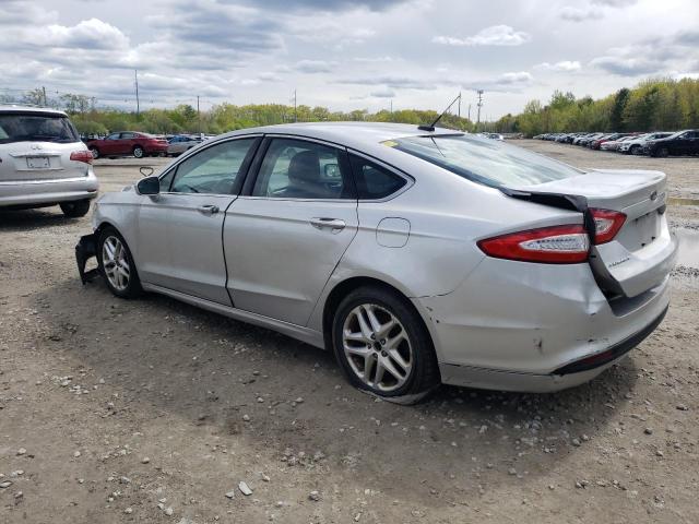 1FA6P0HD2G5121192 - 2016 FORD FUSION SE SILVER photo 2