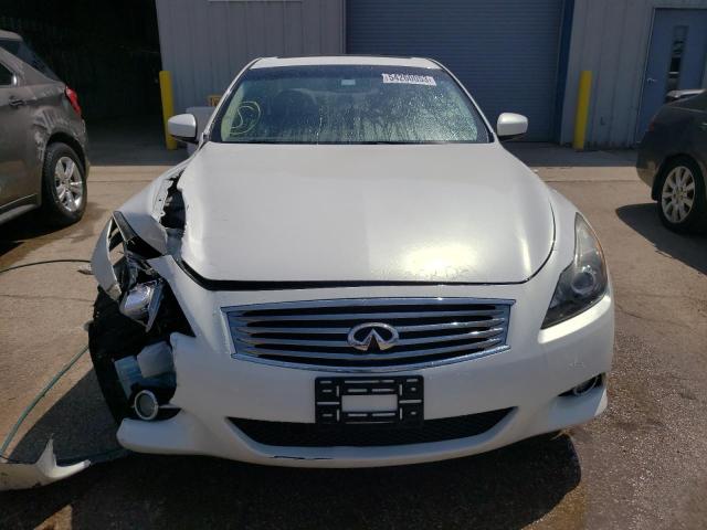 JN1CV6EK8BM210579 - 2011 INFINITI G37 BASE WHITE photo 5