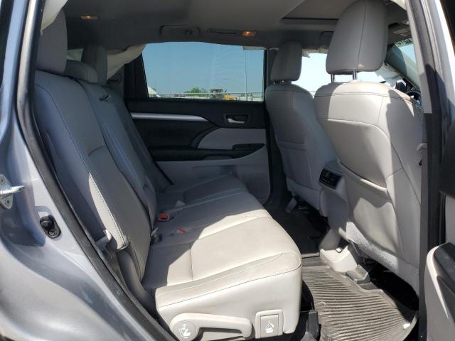 5TDJKRFH2FS221718 - 2015 TOYOTA HIGHLANDER XLE SILVER photo 11