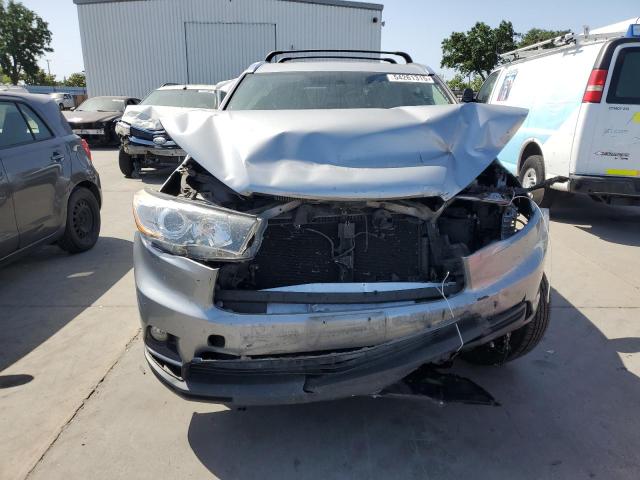 5TDJKRFH2FS221718 - 2015 TOYOTA HIGHLANDER XLE SILVER photo 5