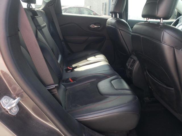 1C4PJMBXXKD380716 - 2019 JEEP CHEROKEE TRAILHAWK GRAY photo 11