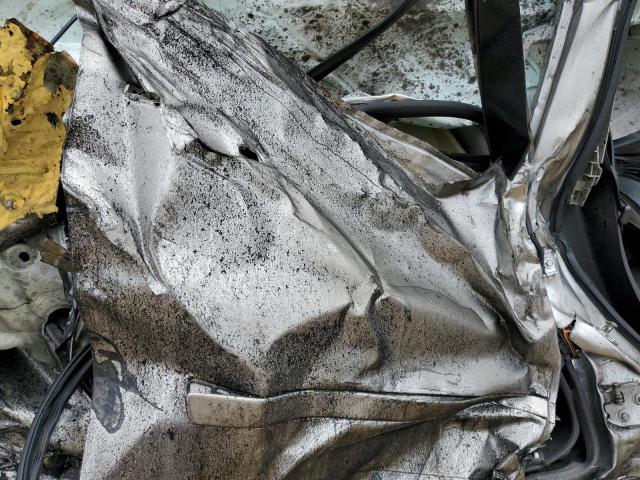 1GKKVRED4CJ349143 - 2012 GMC ACADIA SLT-1 SILVER photo 11