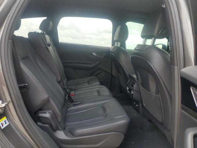 WA1VAAF71KD047623 - 2019 AUDI Q7 PRESTIGE 灰色 照片 11